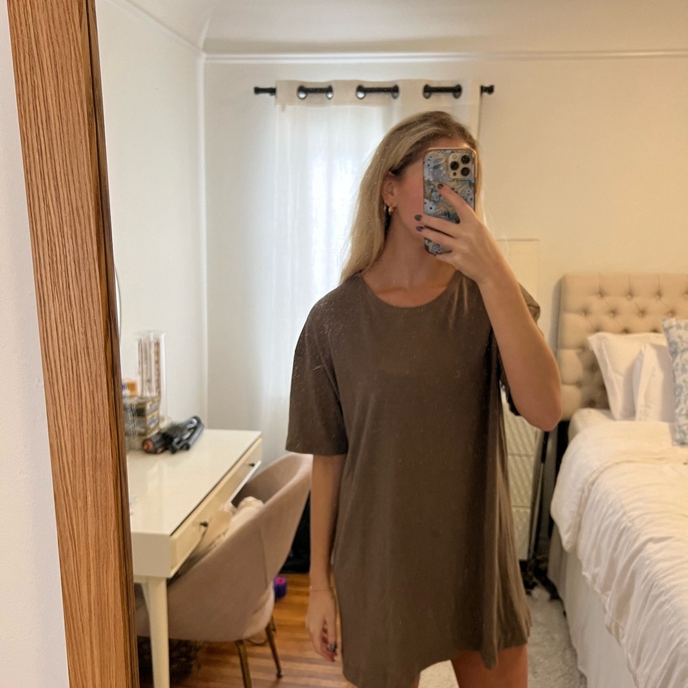 Brown T-shirt Dress